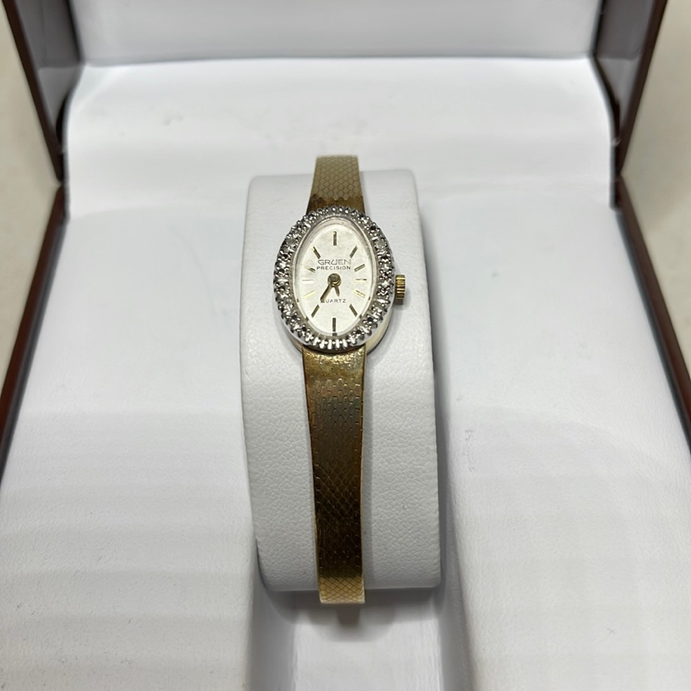 Ladies Antique Watch